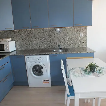 En Port Canigo, Roses: 2 Hab, Terraza, Piscina Comunitaria. - Es-204-29 Apartment