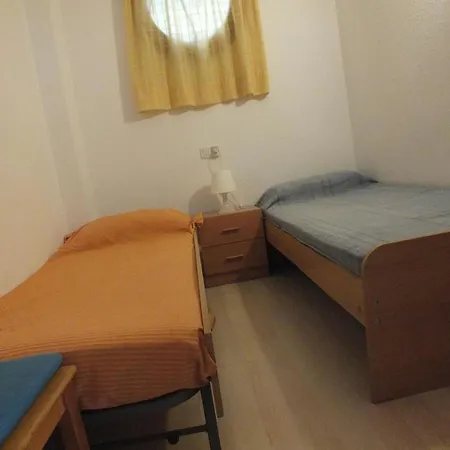 Apartment En Port Canigo, Roses: 2 Hab, Terraza, Piscina Comunitaria. - Es-204-29