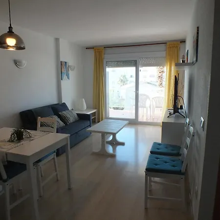 Apartment En Port Canigo, Roses: 2 Hab, Terraza, Piscina Comunitaria. - Es-204-29 Roses