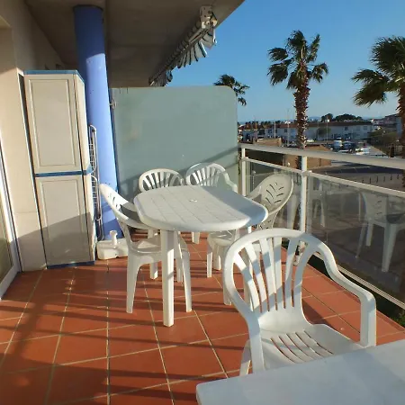 En Port Canigo, Roses: 2 Hab, Terraza, Piscina Comunitaria. - Es-204-29 Apartment