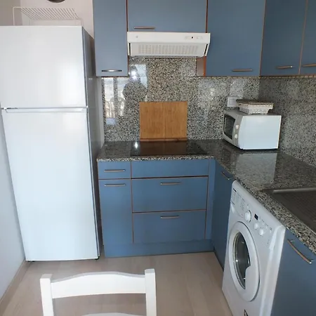 En Port Canigo, Roses: 2 Hab, Terraza, Piscina Comunitaria. - Es-204-29 Roses